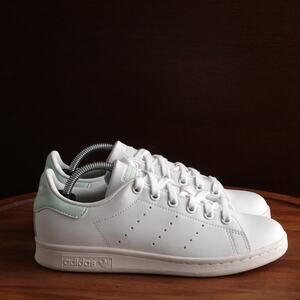 Adidas Sneakers Womens Size 5.5 White Light Green Stan Smith Casual Shoes NWT